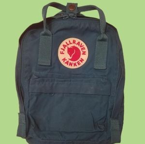 Fjallraven kanken backpack